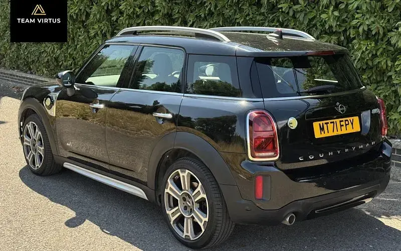 Used Mini Cooper S Countryman Exclusive 220 HP (161 kW) 2022 Black SUV