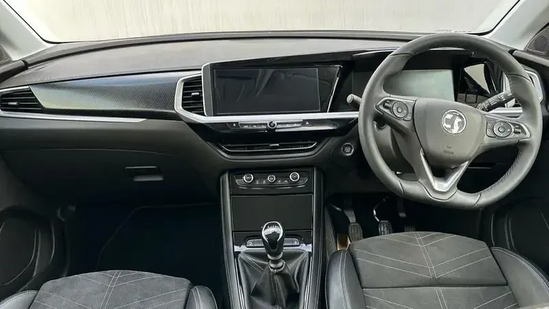 Used Vauxhall Grandland X Ultimate 130 HP (95 kW) 2024 Black SUV