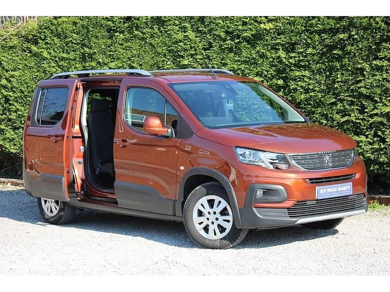 Used Peugeot Rifter Allure Premium 131 HP (96 kW) 2021 Bronze MPV