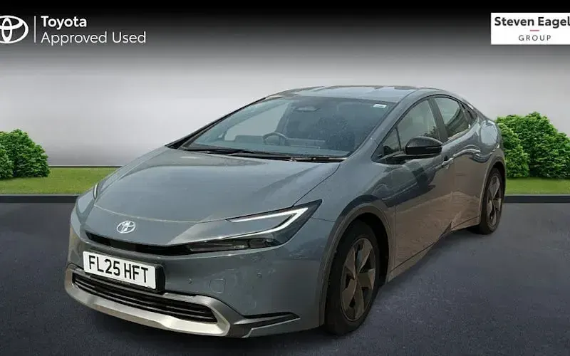 Used Toyota Prius Design 223 HP (164 kW) 2026 Hatchback