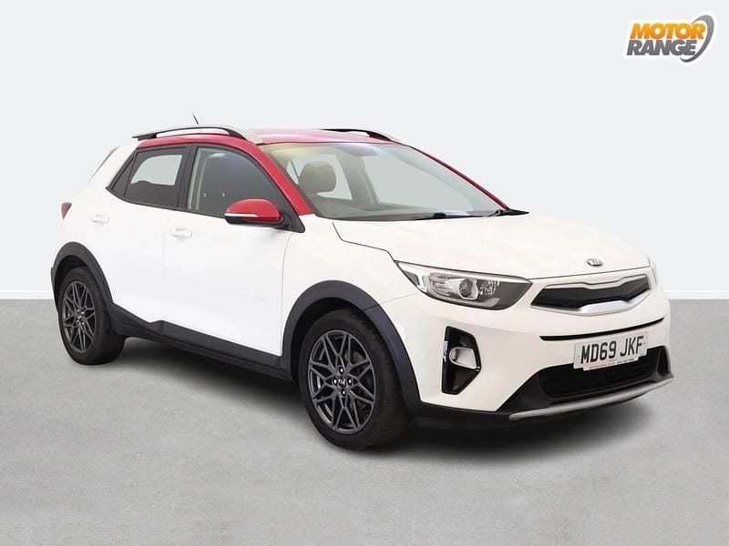 White Used 2020 Kia Stonic SUV | £13,195 (Good price) - Image 1/4