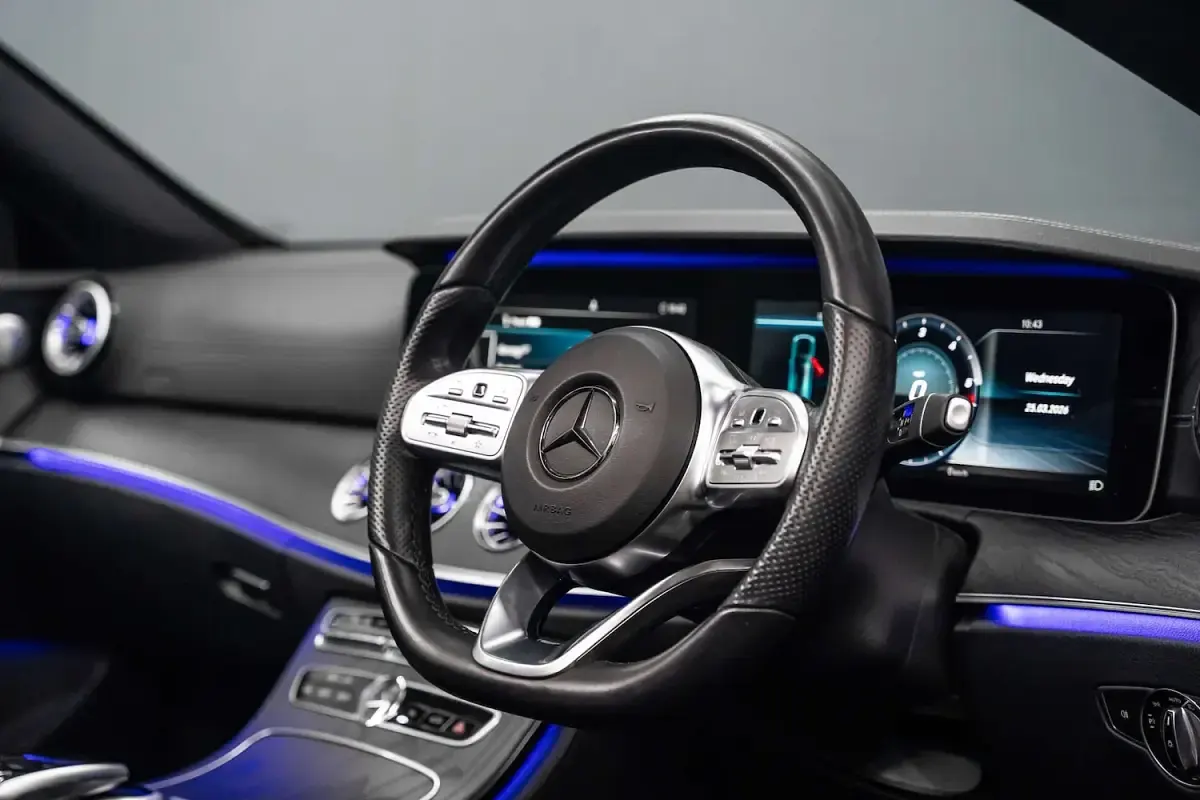 Used Mercedes E300 AMG Line Premium Plus 245 HP (180 kW) 2020 Grey Coupe