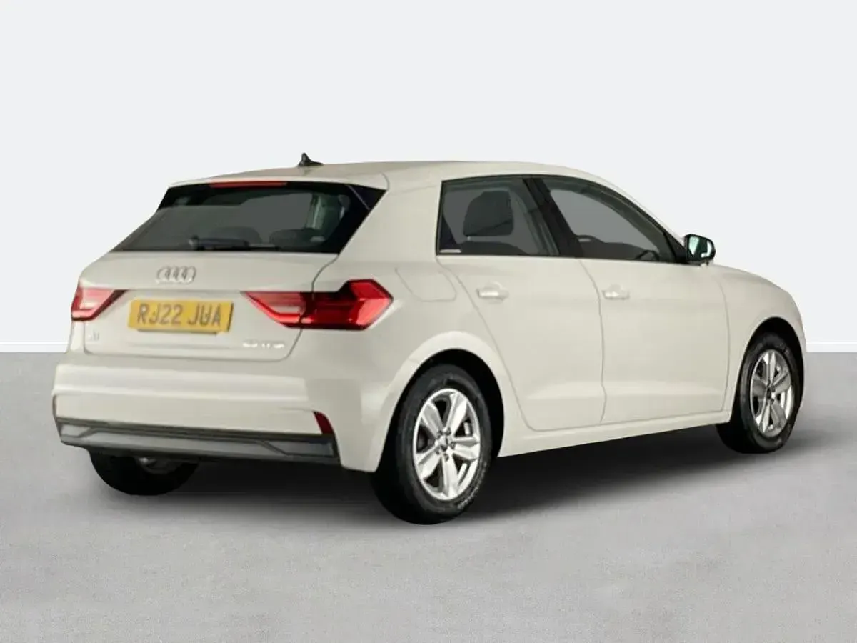 Used Audi A1 Advanced 2022 White SUV