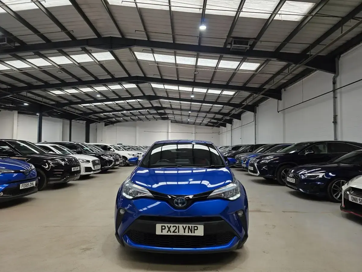 Used Toyota C-HR Design 122 HP (89 kW) 2021 Blue SUV