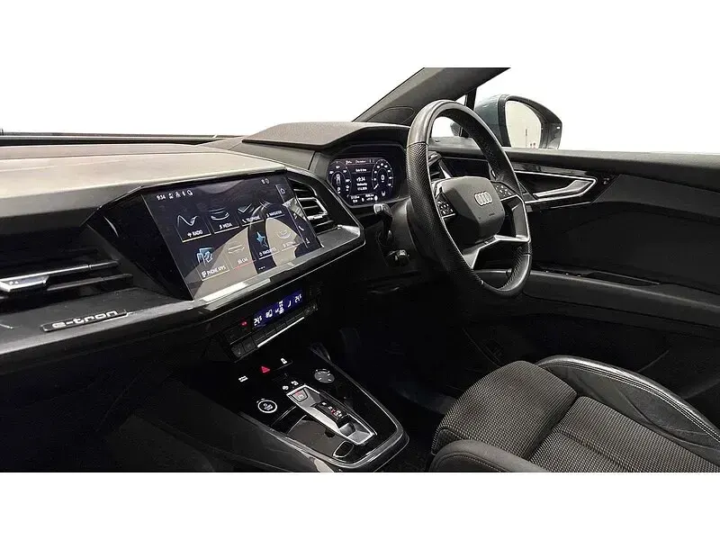 Used Audi Q4 e-tron S-Line 150 kW (204 HP) 2023 Blue SUV