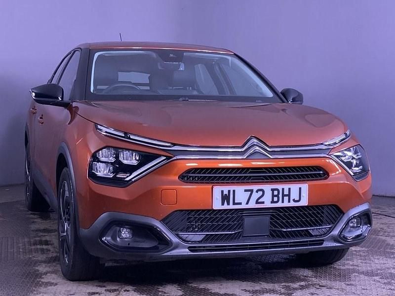 Used Citroën C4 PureTech 130 HP (95 kW) 2022 Brown Hatchback