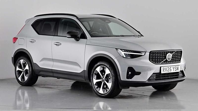 Grey Used 2025 Volvo XC40 Plus SUV | £32,665 (Fair price) - Image 1/4