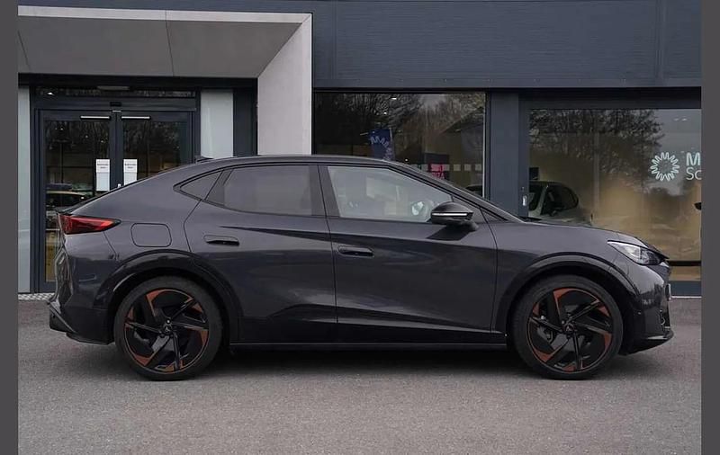 Used Cupra Tavascan 210 kW (286 HP) 2025 Grey SUV