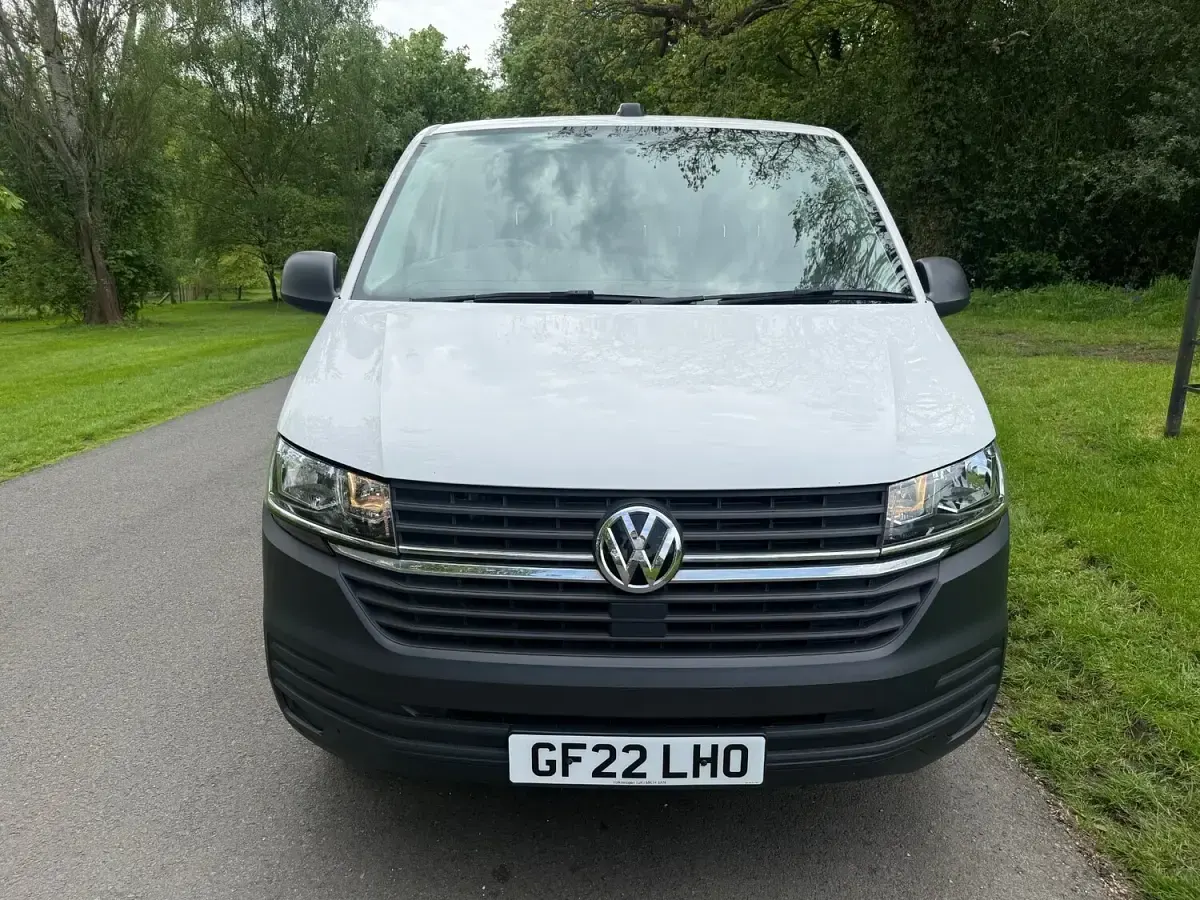 Used VW Transporter Edition 150 HP (110 kW) 2022 White Van