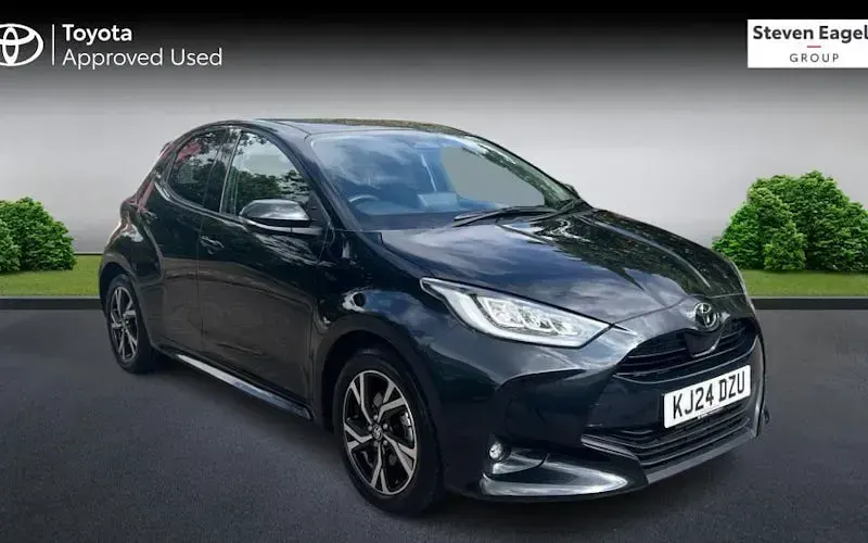 Used Toyota Yaris Design 116 HP (85 kW) 2024 Hatchback