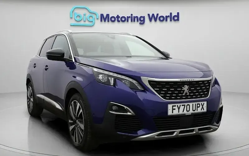 Usado Peugeot 3008 Premium 181 HP (133 kW) 2020 SUV