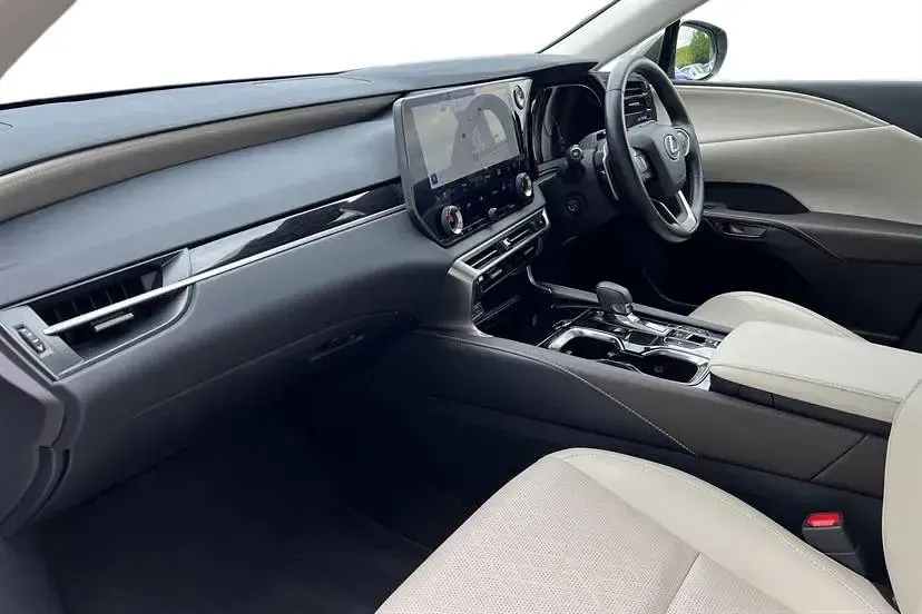 Used Lexus RX350h 250 HP (183 kW) 2023 Silver SUV
