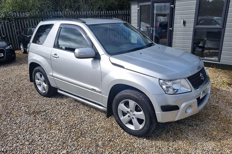 Silver Used 2010 Suzuki Grand Vitara SZ4 SUV | £3,495 (Fair price) - Image 1/1