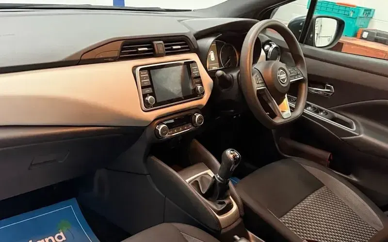 Usado Nissan Micra Acenta 92 HP (67 kW) 2022 Citadino