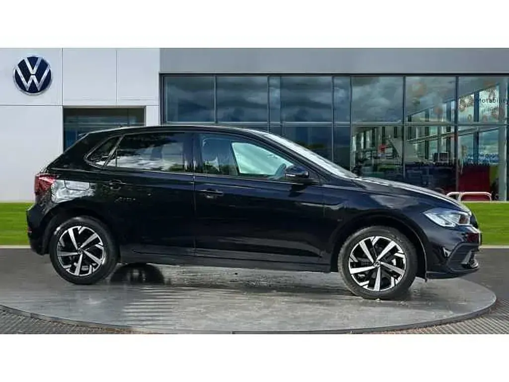 Used VW Polo Match 95 HP (69 kW) 2025 Deep black pearl Hatchback