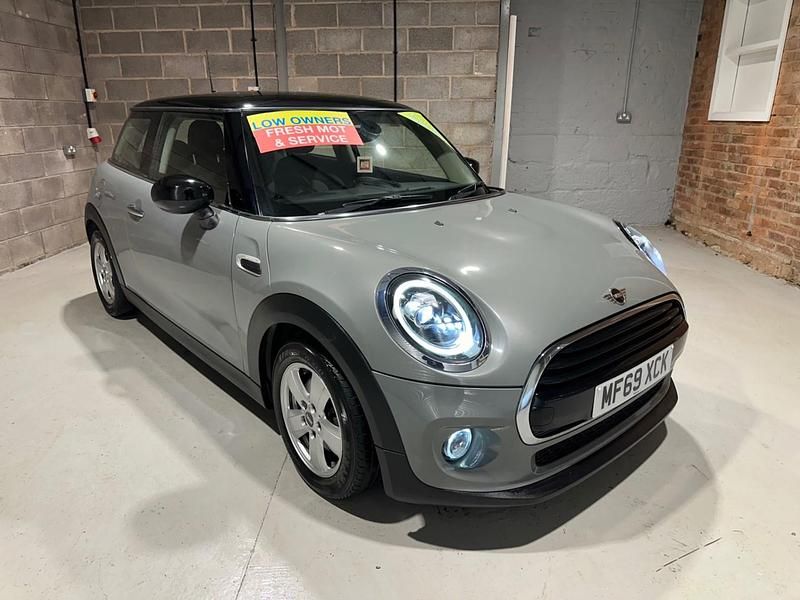 Used Mini Cooper Classic 2019 Grey Hatchback