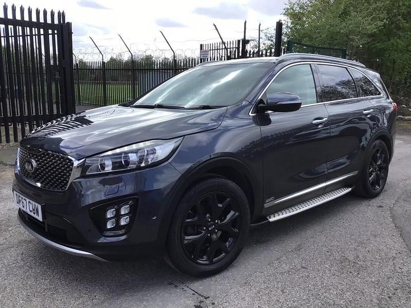 Used Kia Sorento 200 HP (147 kW) 2017 Grey SUV