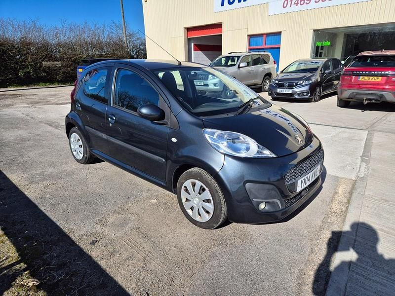 Used Peugeot 107 Active 68 HP (50 kW) 2014 Grey Hatchback