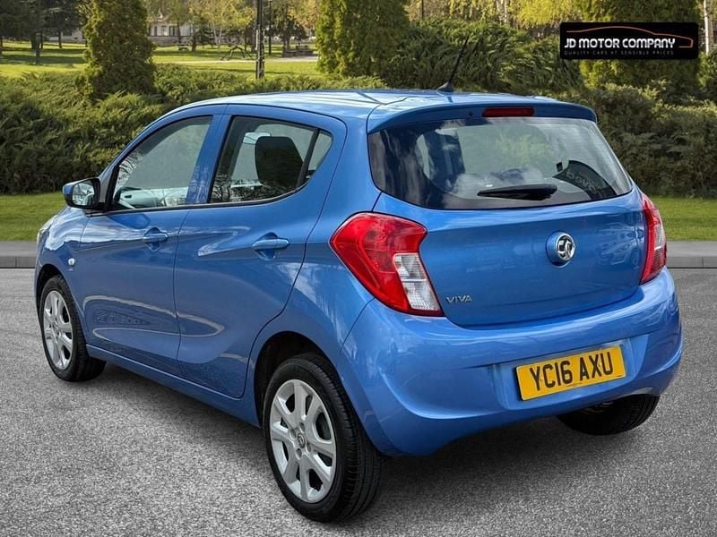 Second-hand Vauxhall Viva 75 CP (55 kW) 2016 Albastru Hatchback
