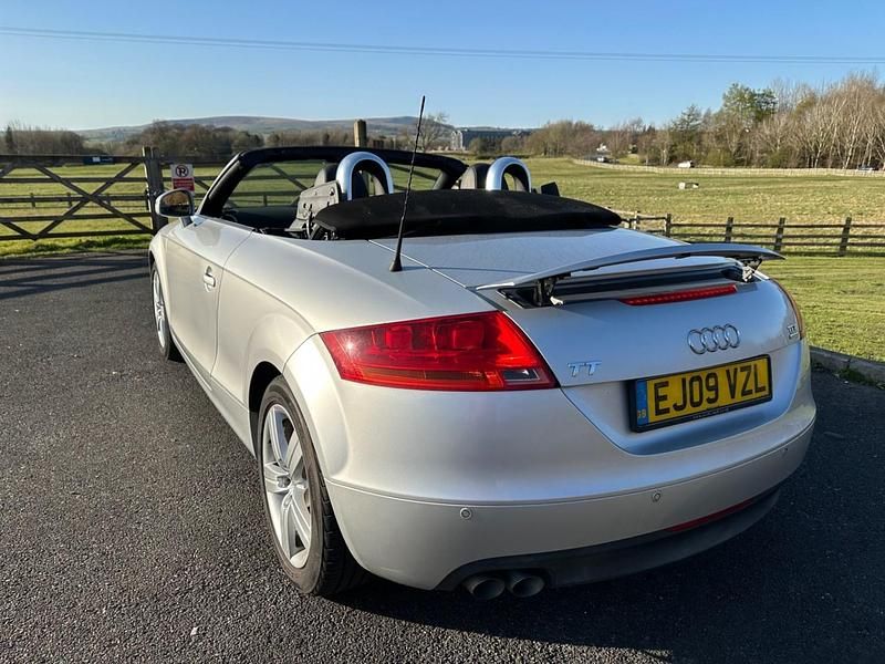 Used Audi TT 170 HP (125 kW) 2009 Silver Coupe