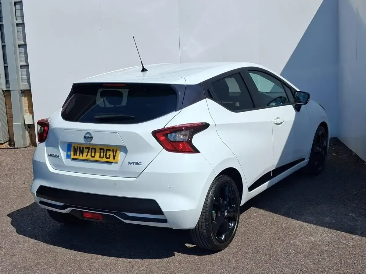 Used Nissan Micra N-TEC 99 HP (72 kW) 2020 White Hatchback