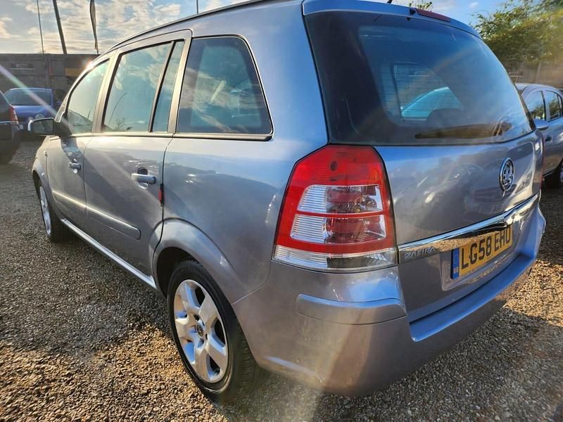 Used Vauxhall Zafira 2008 Silver MPV
