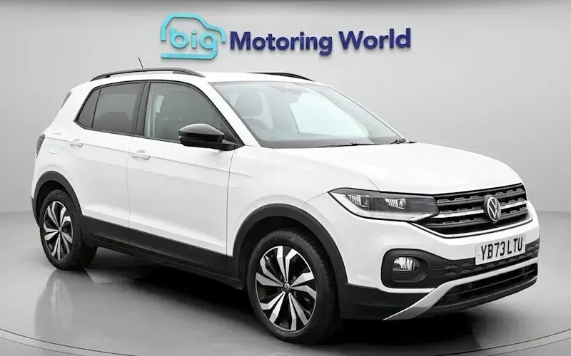 Second-hand VW T-Cross Black Edition 110 CP (80 kW) 2024 SUV