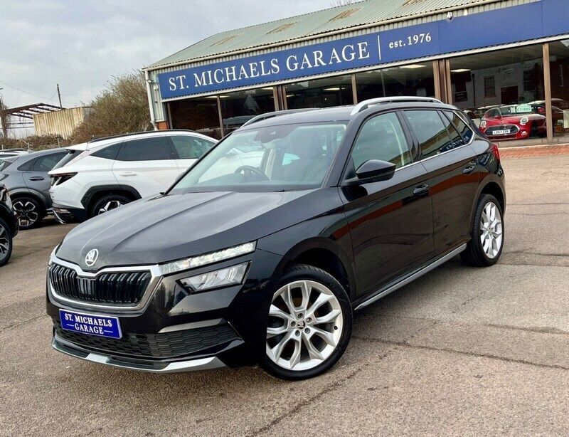 Black Used 2021 Skoda Kamiq SE L SUV | £15,995 (Fair price) - Image 1/4