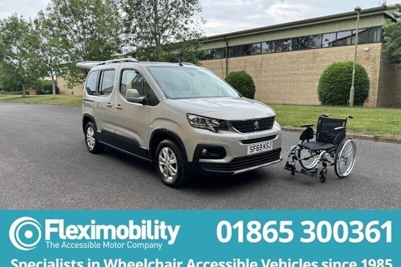 Beige Used 2020 Peugeot Rifter Allure MPV | £10,450 (Good price) - Image 1/1