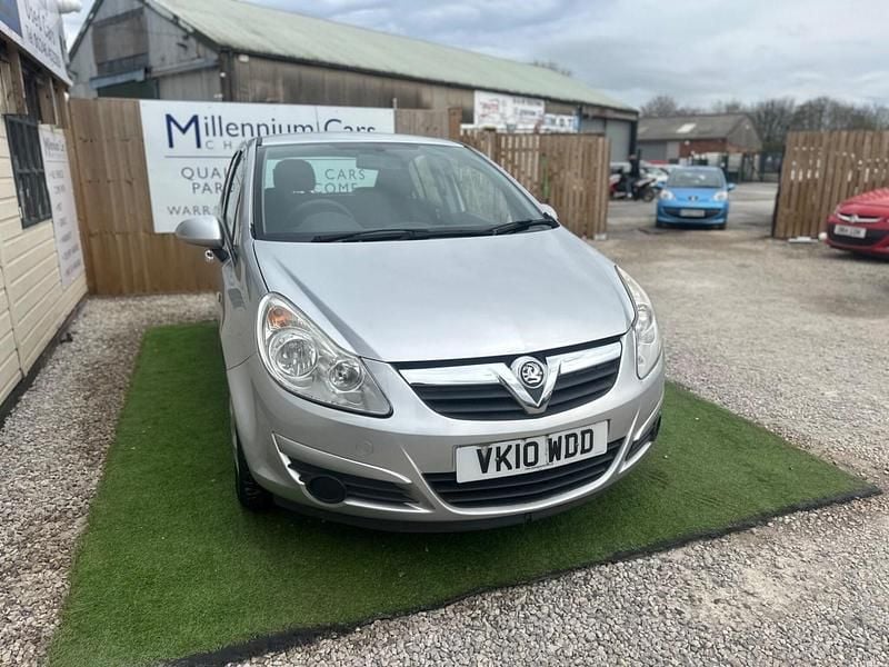 Used Vauxhall Corsa 85 HP (62 kW) 2010 Silver Hatchback