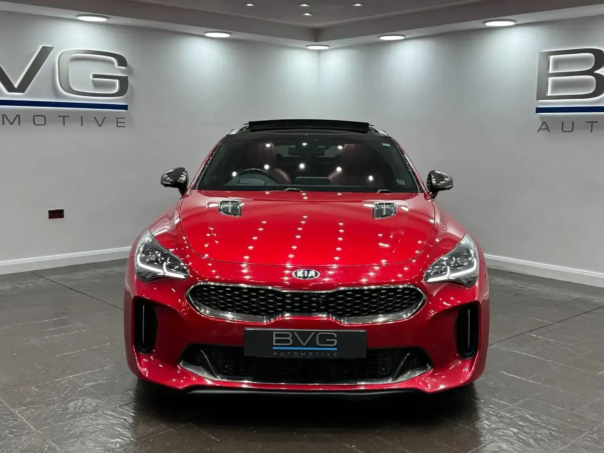 Used Kia Stinger GT-Line S 247 HP (181 kW) 2018 Red Hatchback