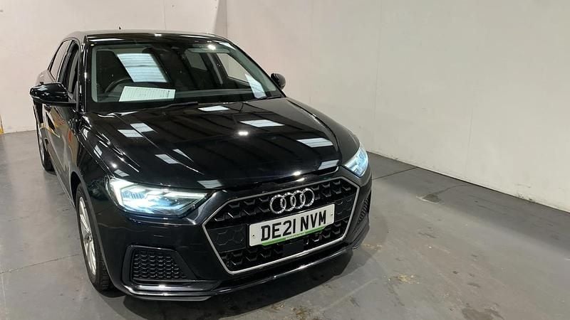 Used Audi A1 Sport 110 HP (80 kW) 2021 Black SUV