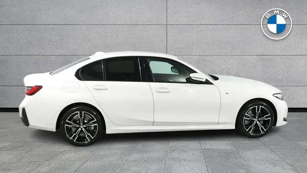 Used BMW 330 M Sport 288 HP (211 kW) 2025 White