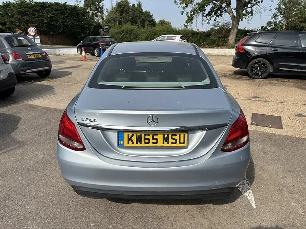 Used Mercedes C200 SE 184 HP (135 kW) 2016 Silver Sedan