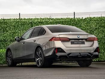 New BMW 520 Comfort Edition 208 HP (152 kW) 2025 Grey Sedan