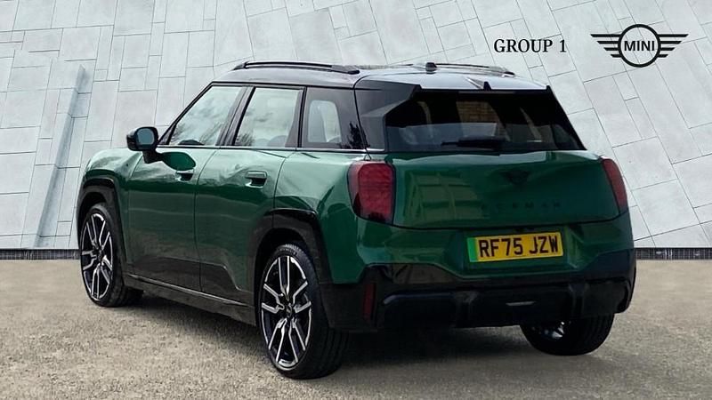 Used Mini Aceman Sport 135 kW (184 HP) 2025 Green SUV