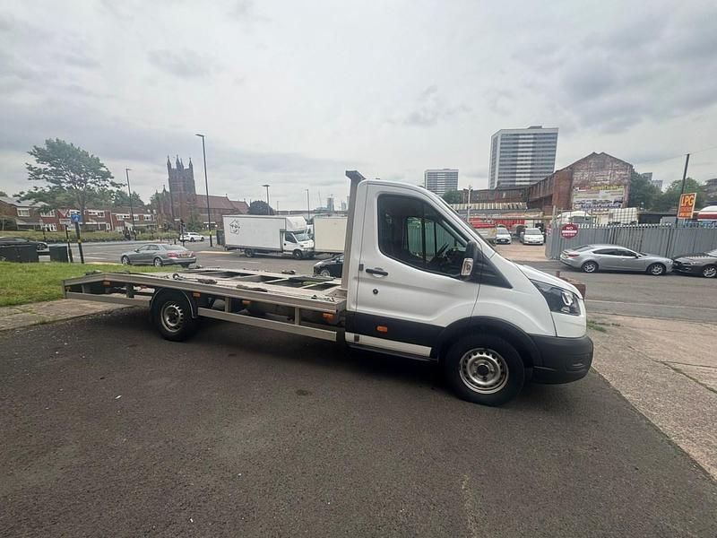 White Used 2020 Ford Transit Cabriolet | £14,500 (Fair price) - Image 1/4