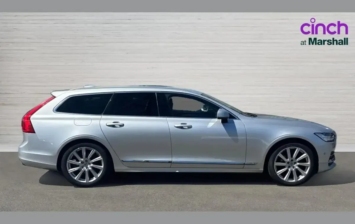 Usado Volvo V90 Inscription 190 HP (139 kW) 2020 Prateado Carrinha