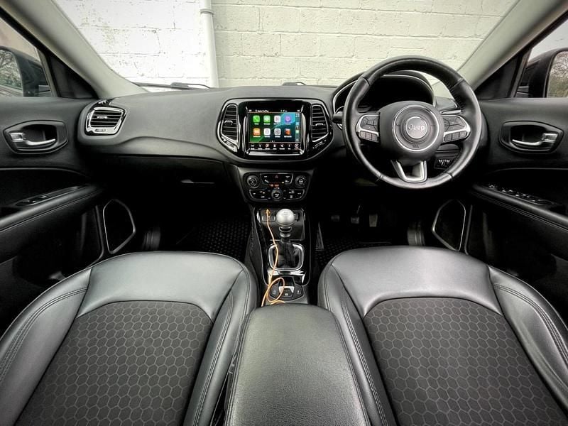 Used Jeep Compass Night Eagle 120 HP (88 kW) 2019 Black SUV