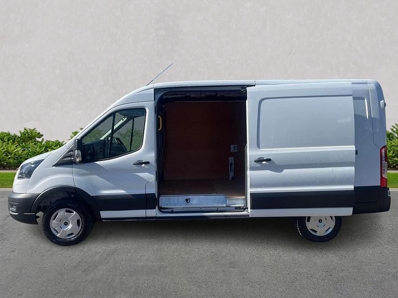 Ny Ford E-Transit 67 kW (92 HK) 2025 Vit Van