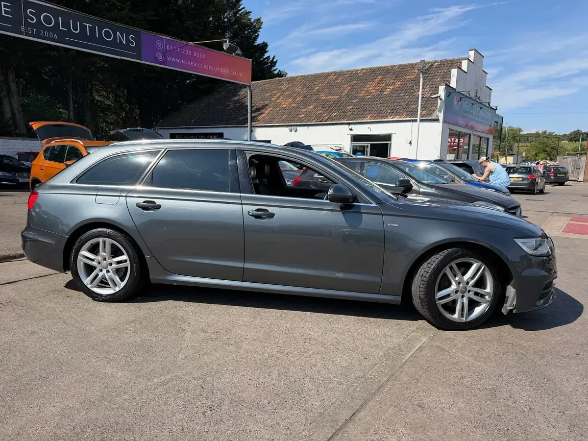 Used Audi A6 S-Line 174 HP (127 kW) 2013 Grey Estate