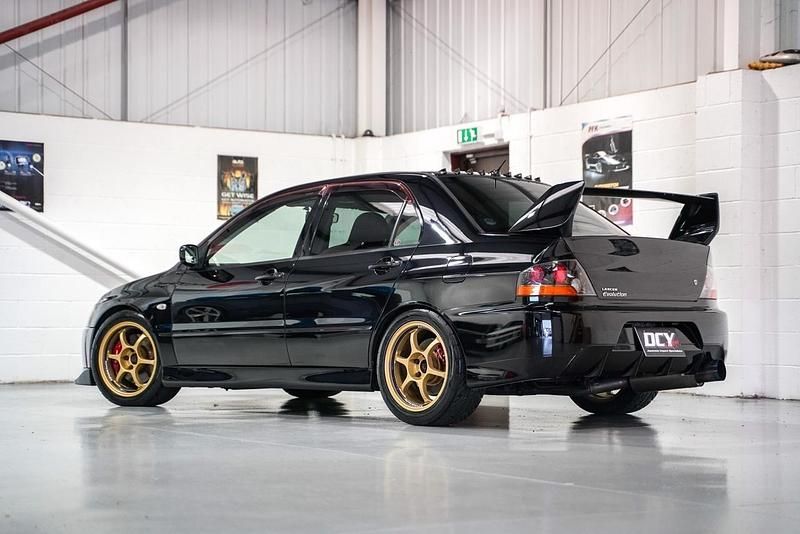 Usado Mitsubishi Lancer 135 HP (99 kW) 2005 Preto Carrinha