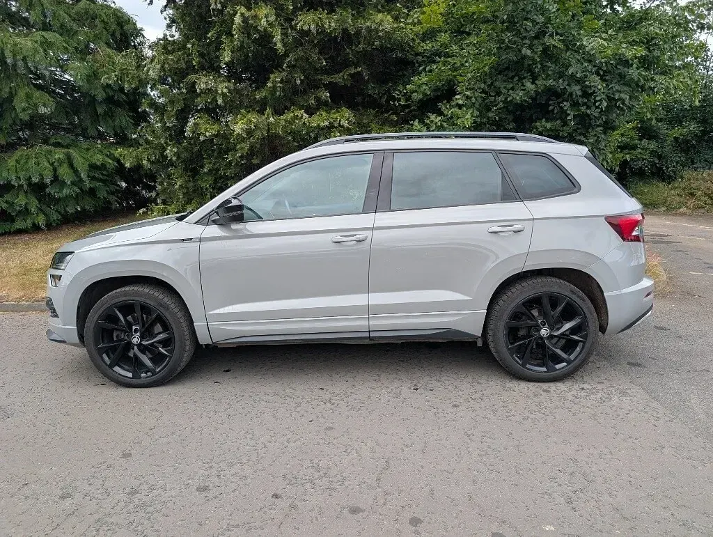Used Skoda Karoq SportLine 150 HP (110 kW) 2019 Grey SUV