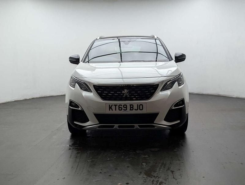 Used Peugeot 3008 GT-line 130 HP (95 kW) 2020 White SUV
