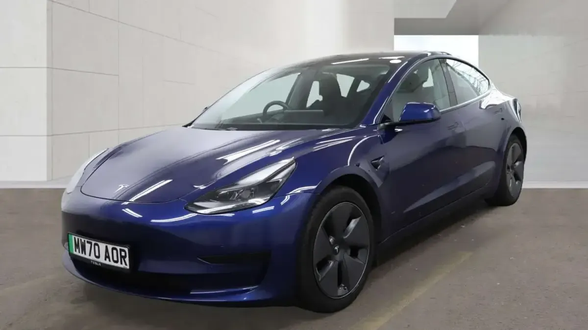Used Tesla Model 3 Standard Range 366 kW (498 HP) 2020 Blue Sedan