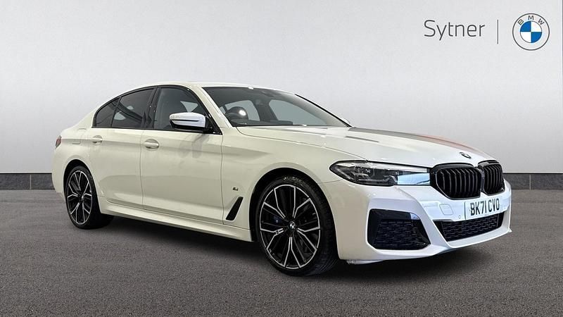 White Used 2021 BMW 530 M Sport | £35,000 (A bit pricey) - Image 1/4