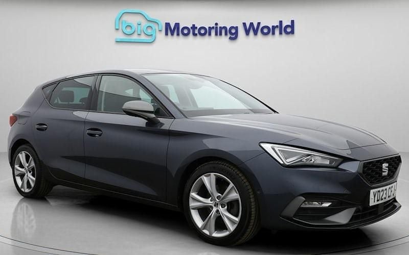 Used Seat Leon FR 131 HP (96 kW) 2023 Grey Hatchback