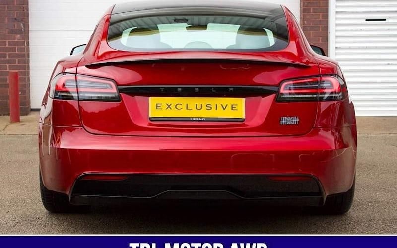 Used Tesla Model S Plaid 759 kW (1033 HP) 2023 Hatchback