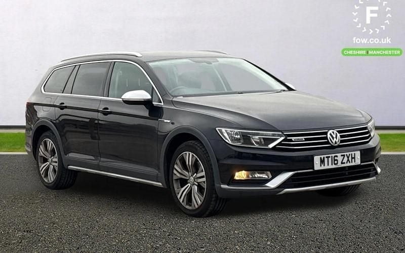 Black Used 2016 VW Passat Alltrack Estate | £18,199 - Image 1/4