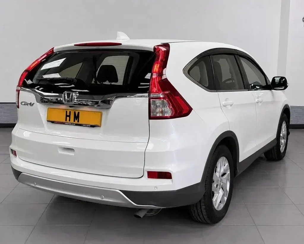 Used Honda CR-V SE 120 HP (88 kW) 2015 White SUV